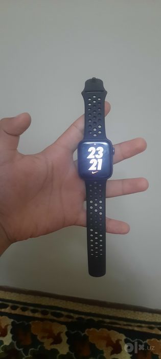 apple watch se 82%yomkst sastayani zo'r  aybi icloud arginal zaryad +