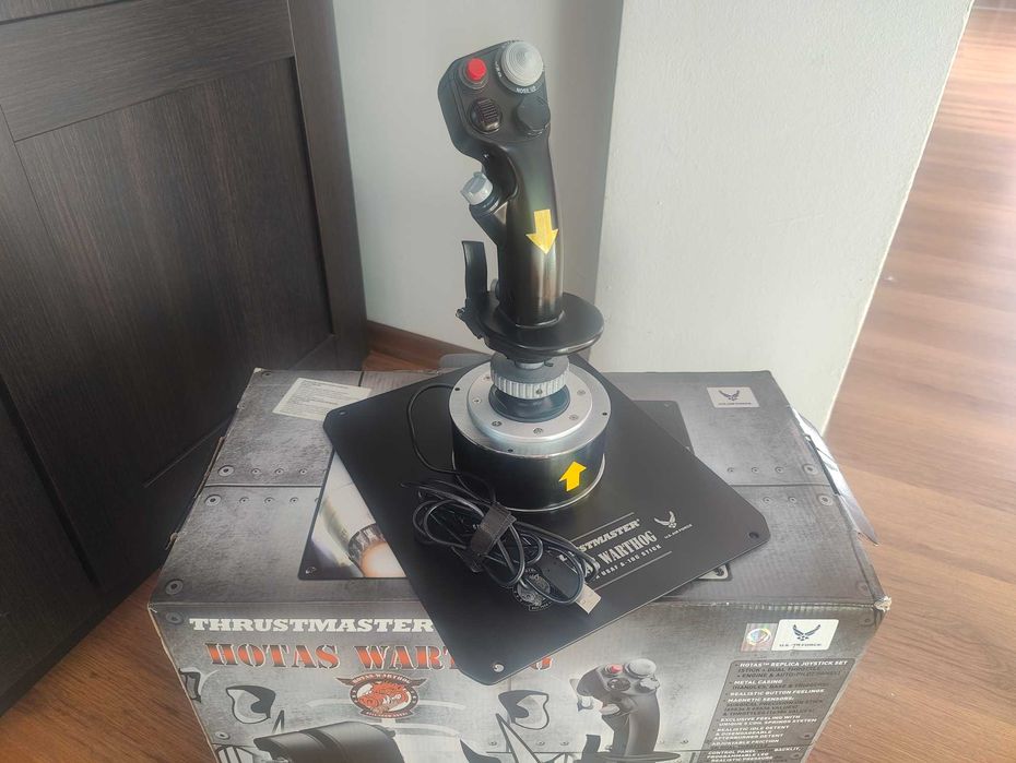 Joystick hotas Thrustmaster Warthog nou