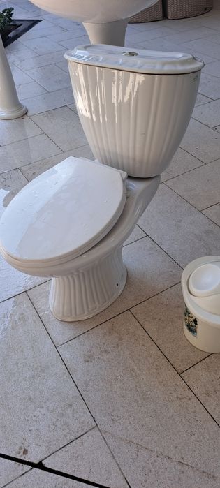 Бесплатно унитаз б/у