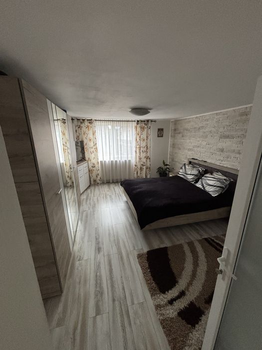 Casa de vanzare + teren 26 arii