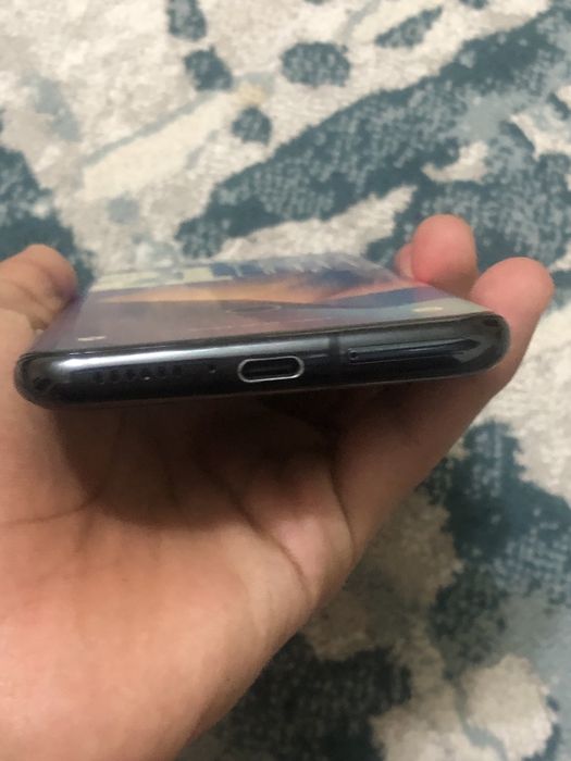 Xiaomi mi 10 ultra (в хорошем состаяние )