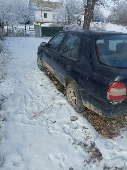Продам нисан сани