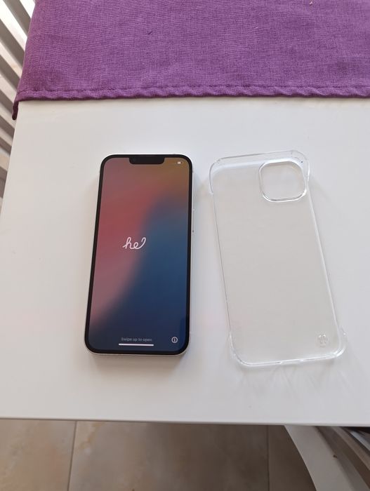 iPhone 13, 256GB, със зарядно, БЕЗ КУТИЯ.
