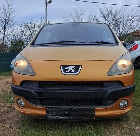 Peugeot 1007 1.6I 110 к. с на части