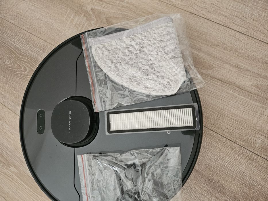 Продам робот пылесос Dreame D9 max