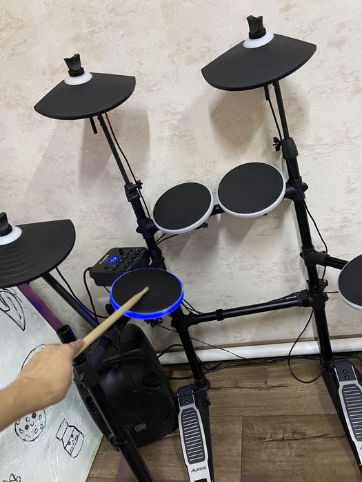 Электронные барабаны alesis dm lite kit