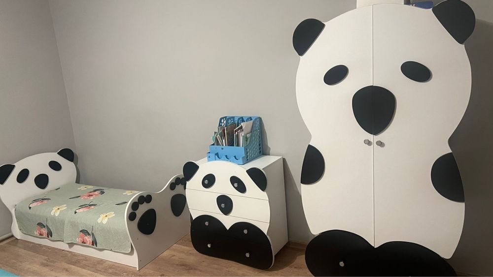 детский гарнитур, коврик, комод