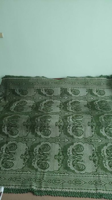 Тъкано вълнено покривало за спалня /килим