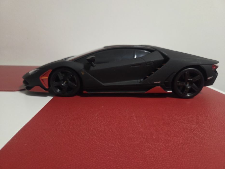 Masina cu telecomanda Lamborghini