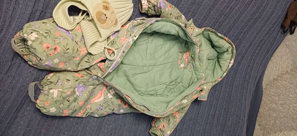 Продам комбинезон  демисезонный