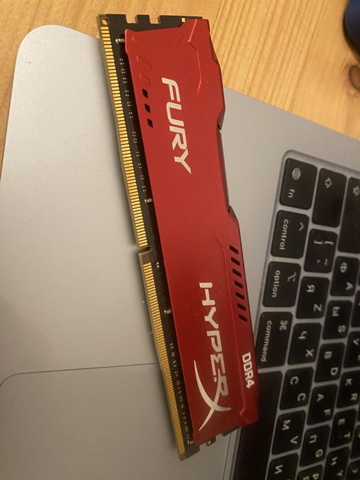 ОЗУ DDR 4 hyperX 16G