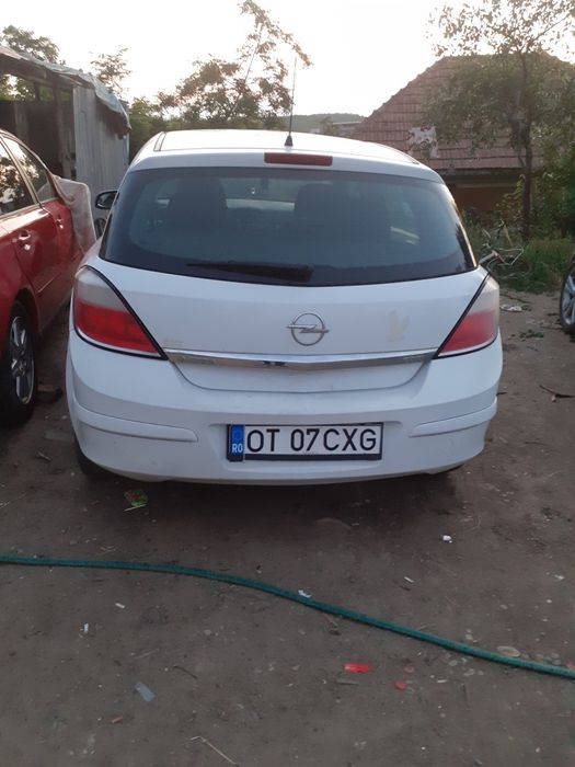 Vând sau schimb Opel astra h