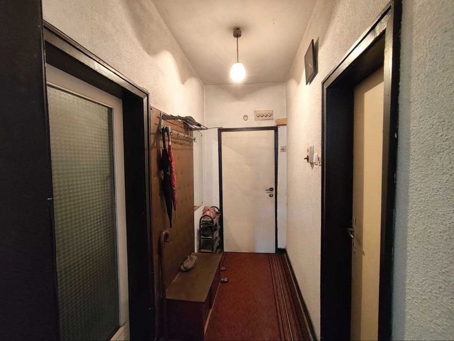 Продава се Едностаен апартамент в Търговище, Вароша - 42 кв.м за 729 €/кв.м - Снимка #11