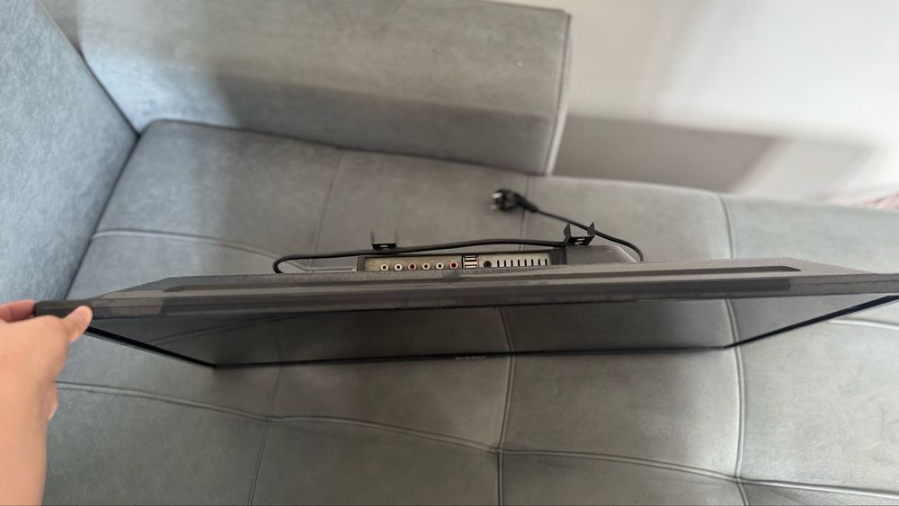 Телевизор 32" COV UA320D (81 см)