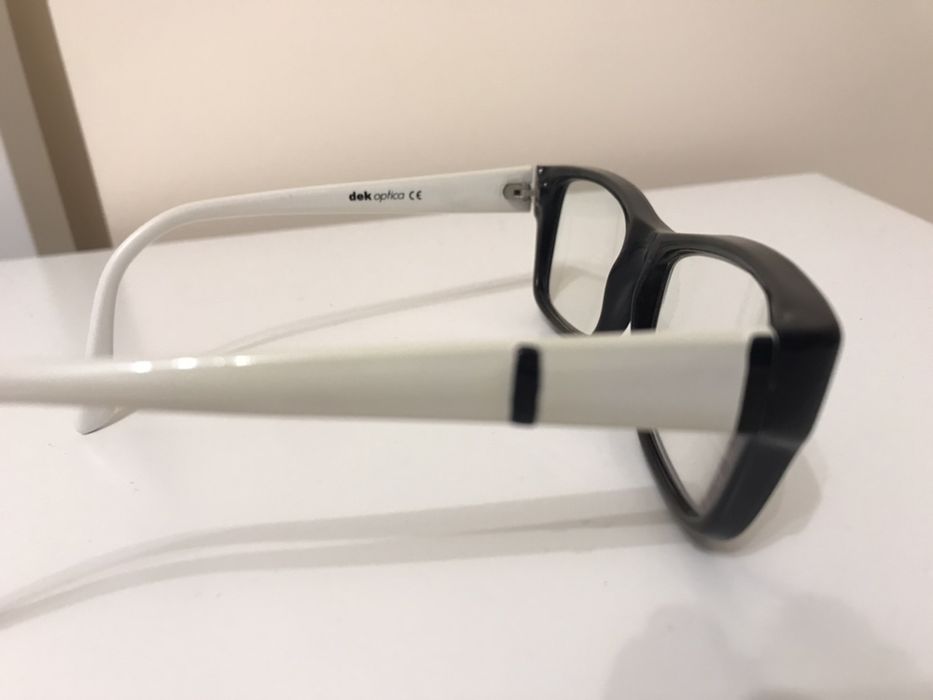 Рамки за диоптрични очила