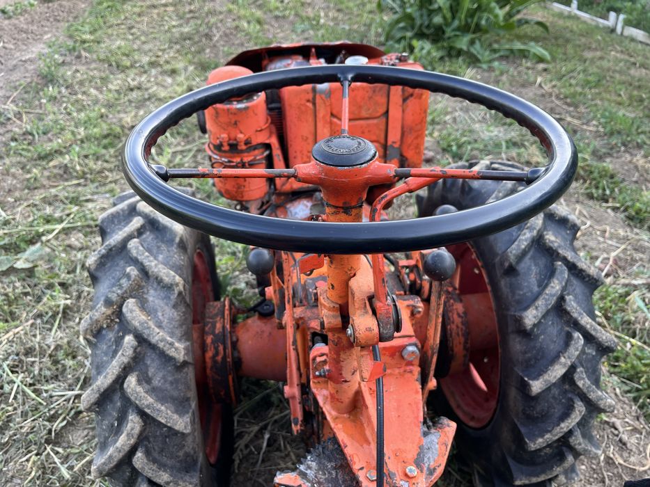 Tractoras Pasquali diesel articulat 4x4 cu freza si plug