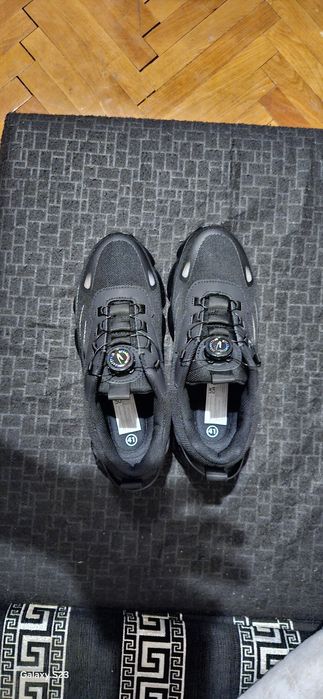 Работни маратонки