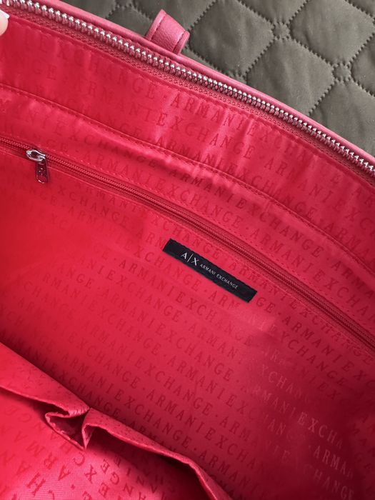 Чанта на Armani Exchange