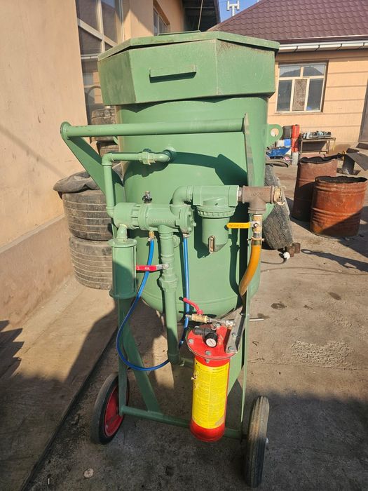 Продается роторный компрессор ATLAS XAS 186