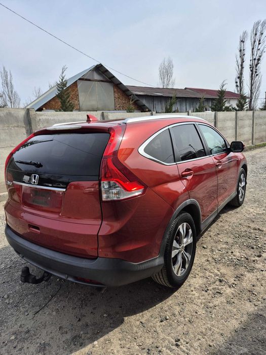 Dezmembram Honda CR-V an 2014 2.2  I-DTEC Capota /Trager/ Far / Aripa