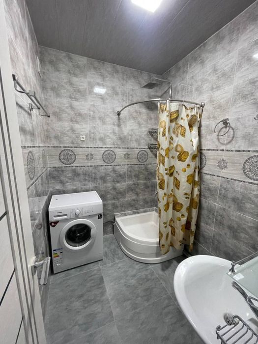 Корасу-6 2/7/9 квартира арендага берилади