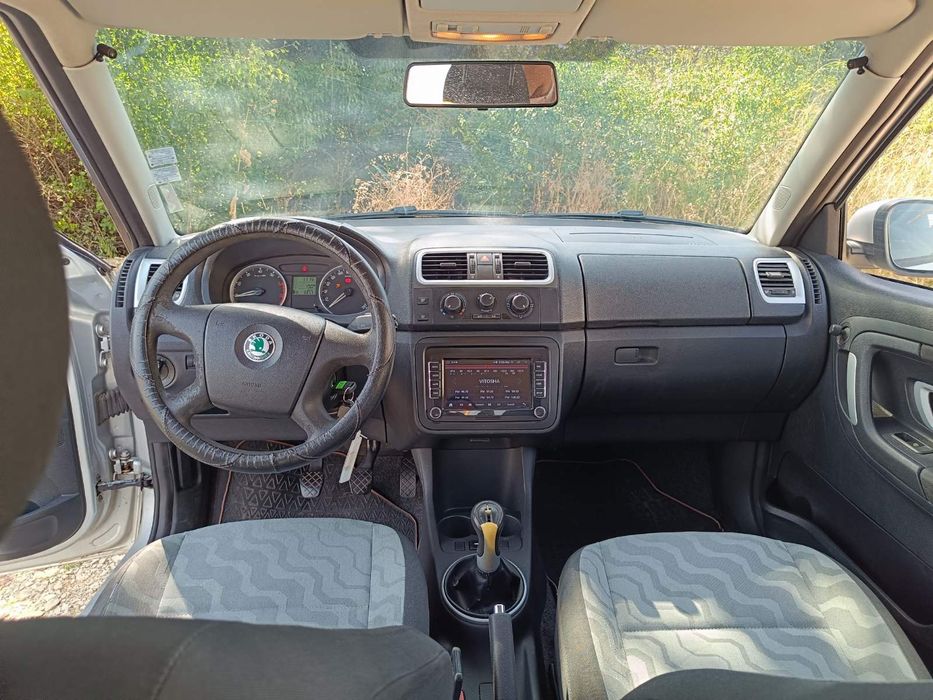 Škoda fabia 1.2 69 коня