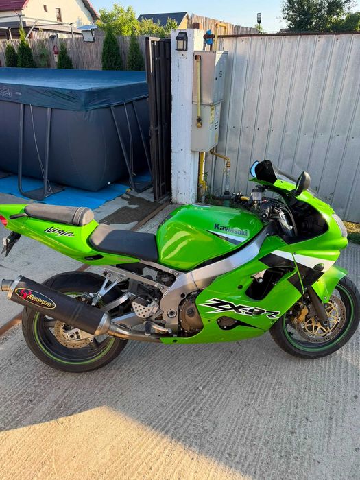 Motor Kawaski Ninja zx 9r
