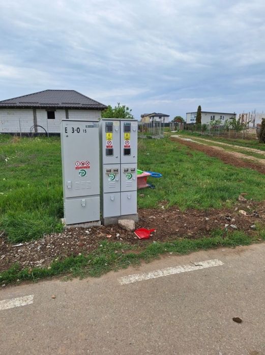 Vând parcele de teren intravilan Ișalnița/ craiova
