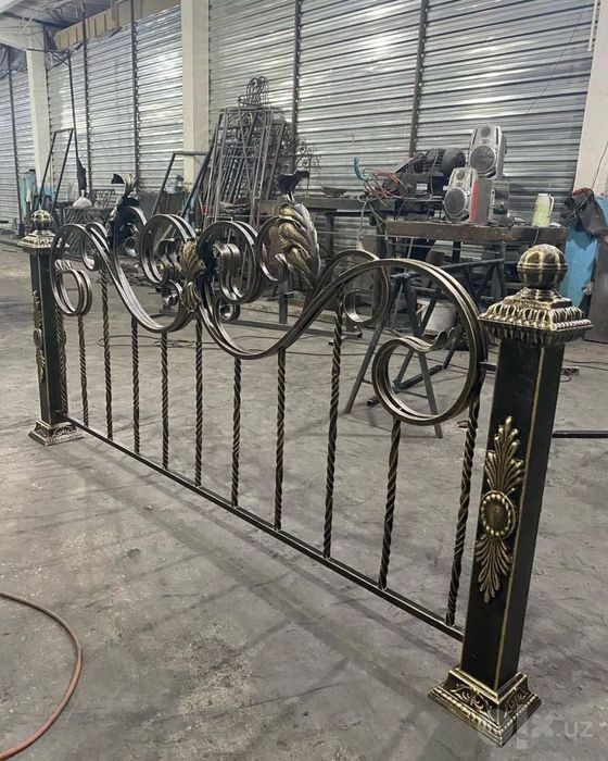 Kovka uslubidagi perila, darvoza va metal mahsulotlar tayyorlaymiz.