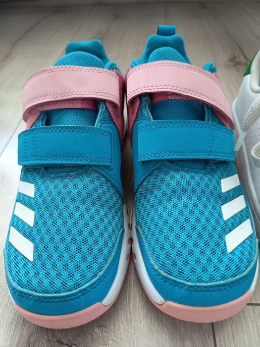 Маратонки за момиче Nike и Adidas