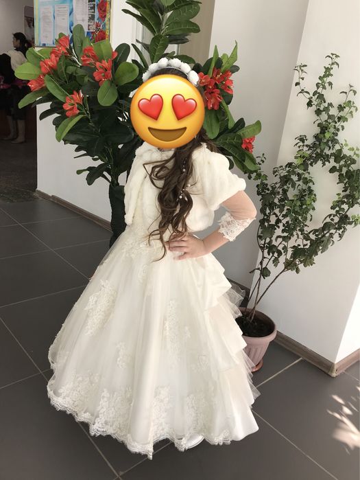 Шикарное платье на девочку