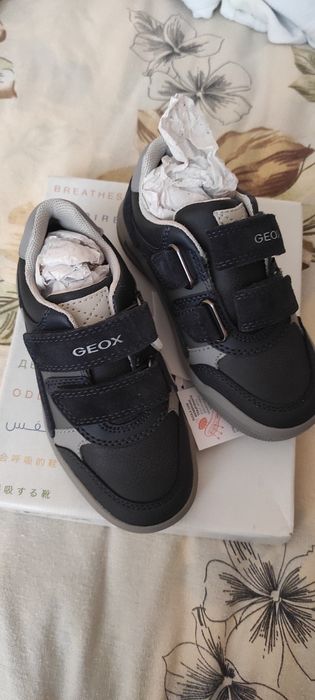 Маратонки,детски обувки