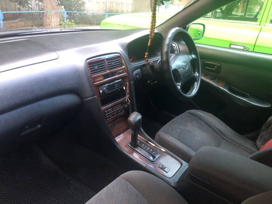 Toyota Windom 20