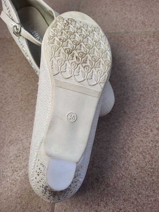 Туфли для девочек