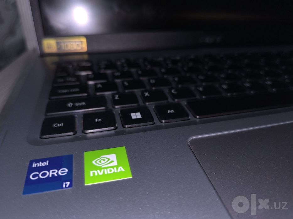 Acer noutbugi kore i7 kilishiladi ozim 11 milonga olganman