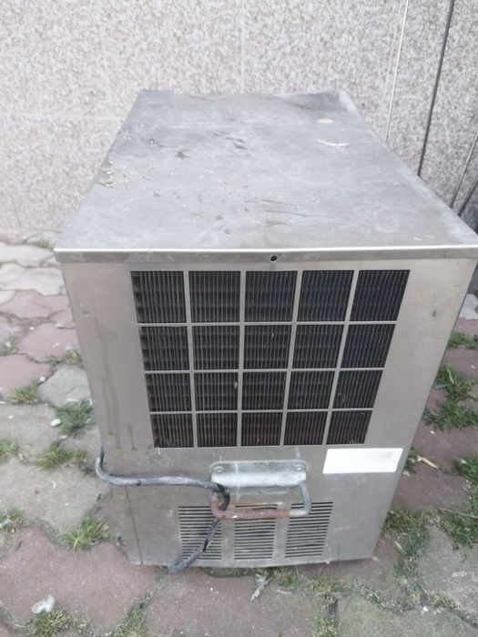 Racitor de Bere professional “Cornelius” cu 2 serpentine