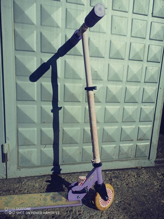 Тротинетка детска без проблеми по нея