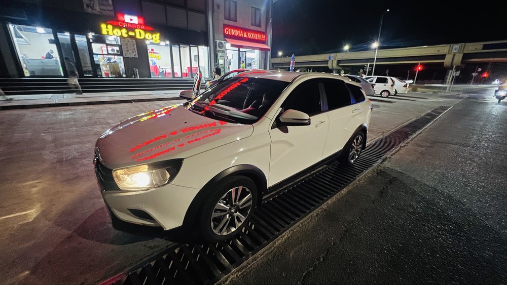 Продам Lada vesta cross.