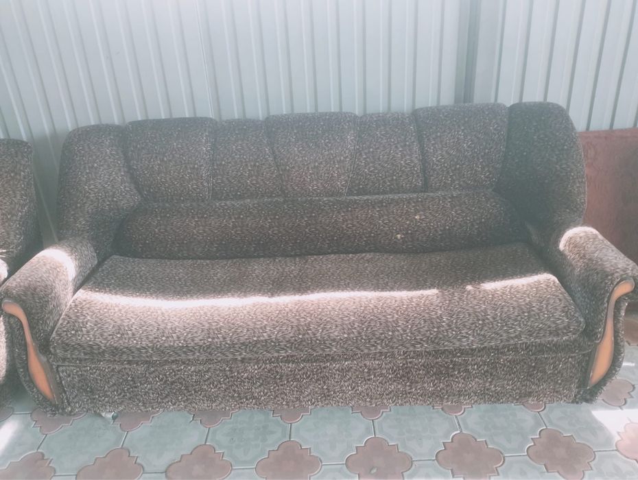 Продам диван с креслами и матрас
