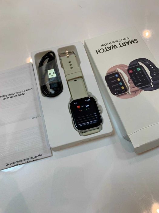 Смартчасовник Smartwatch 1.69 инча - чисто нов