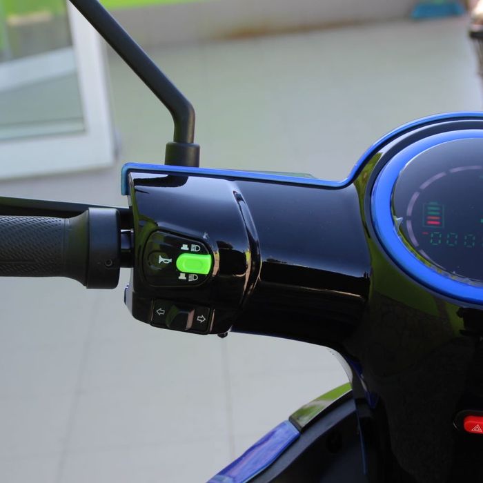 Електрическа триколка FM2 PRO 1800W, 25Ah, Blue