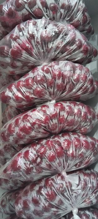 Продам домашнюю замороженную вишню