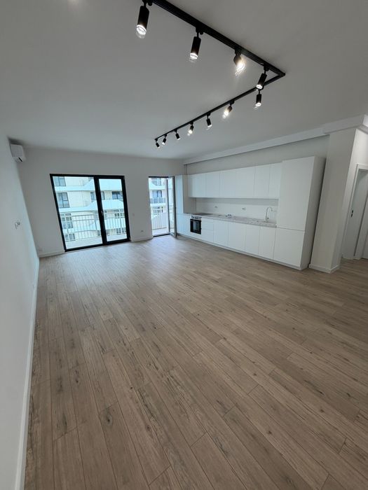 Apartament 2 camere, închiriere,  bloc nou, fara comision zona Eroilor