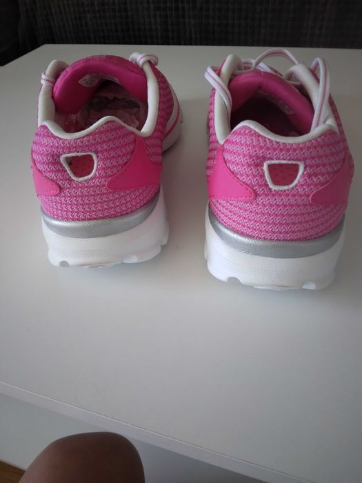 adidasi Skechers Go Walk Femei noi