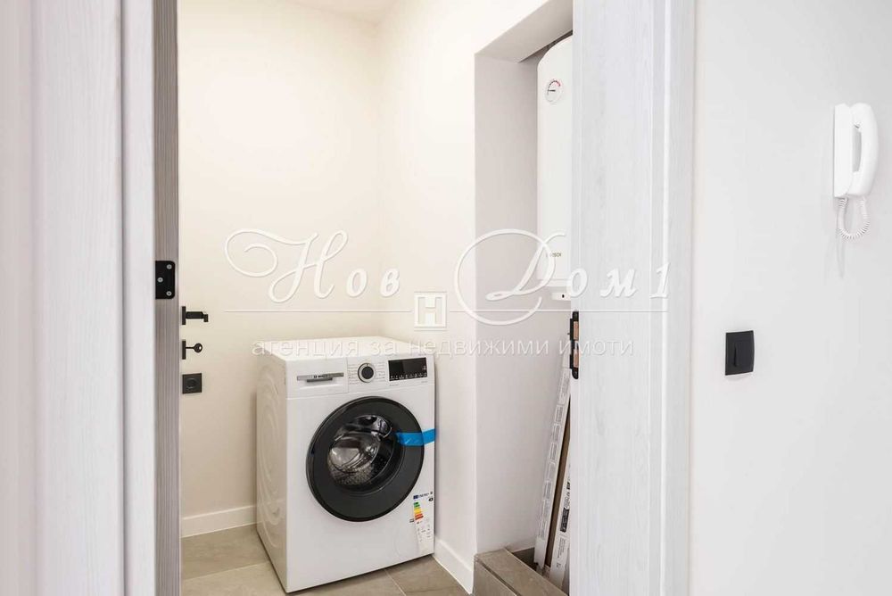 Продава се Тристаен апартамент в Варна, Левски - 70 кв.м за 1567 €/кв.м - Снимка #21