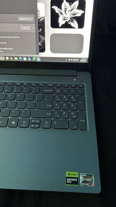Laptop gaming lenovo