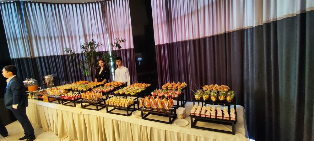Коктейльные и фуршетные столы в аренду на ваше мероприятие