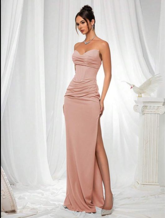 Чисто нова Елегантна, официална, дълга розова рокля с цепка, размер L  Л, за бал или гост на сватба