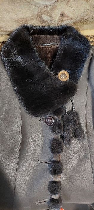 Женская дубленка продаю
