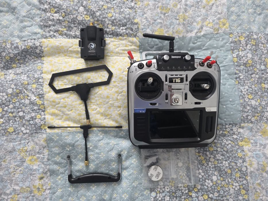 Telecomandă fpv barca sau aeromodele Jumper T16 pro